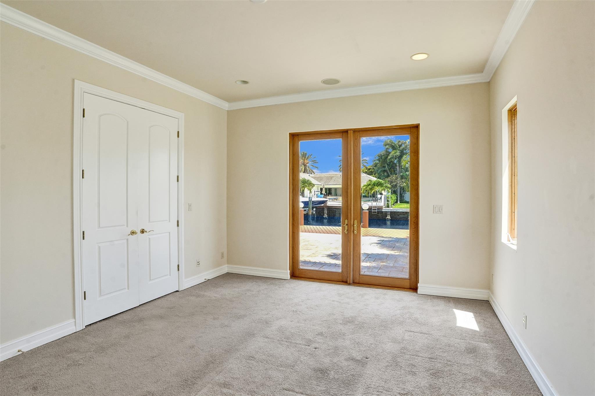 3061 NE 43rd Street