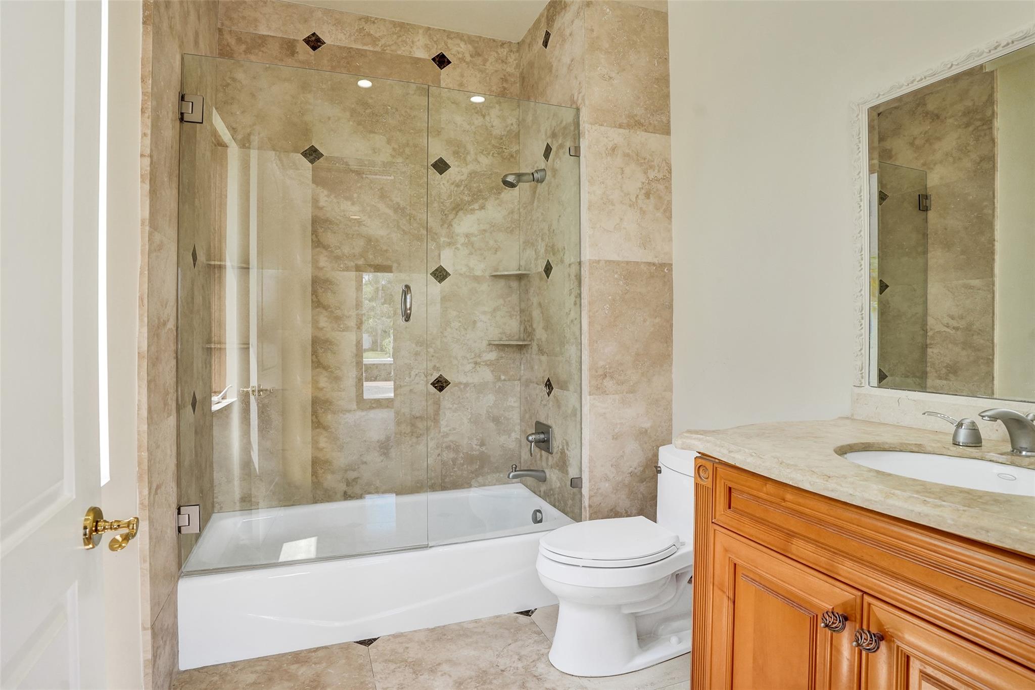 3061 NE 43rd Street