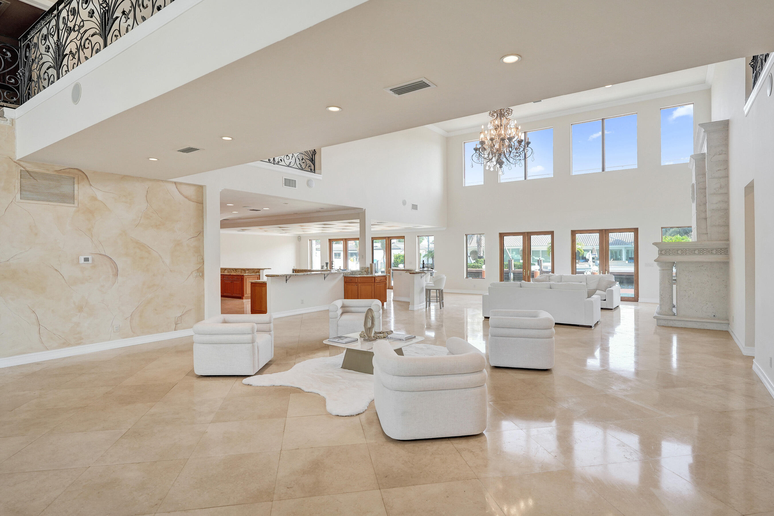 3061 NE 43rd Street
