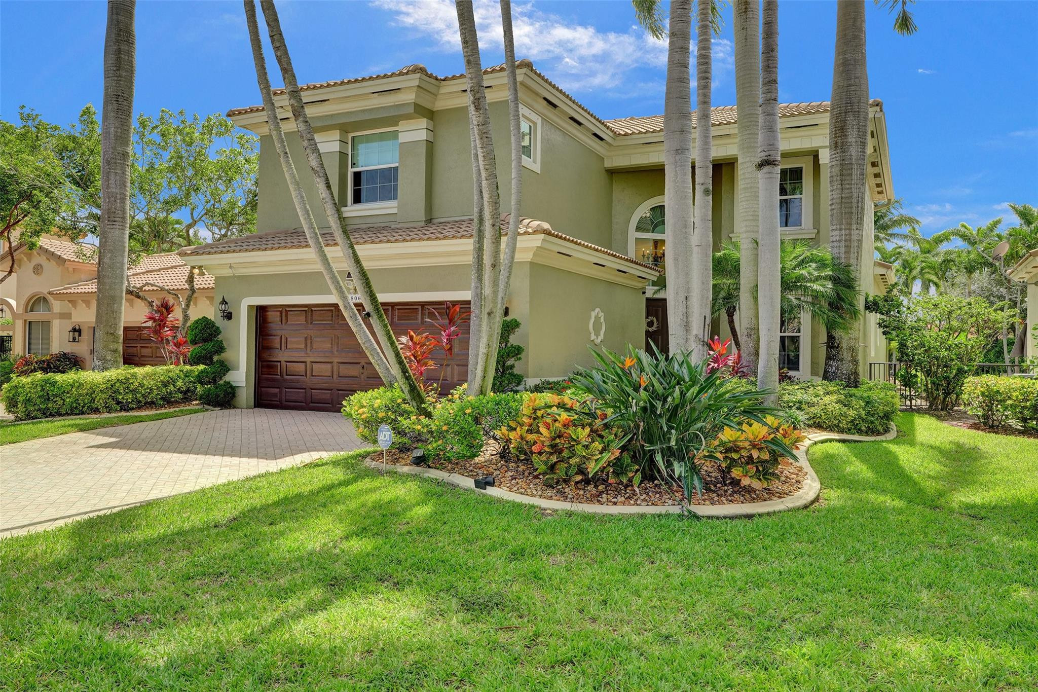 5806 NW 125th Ter