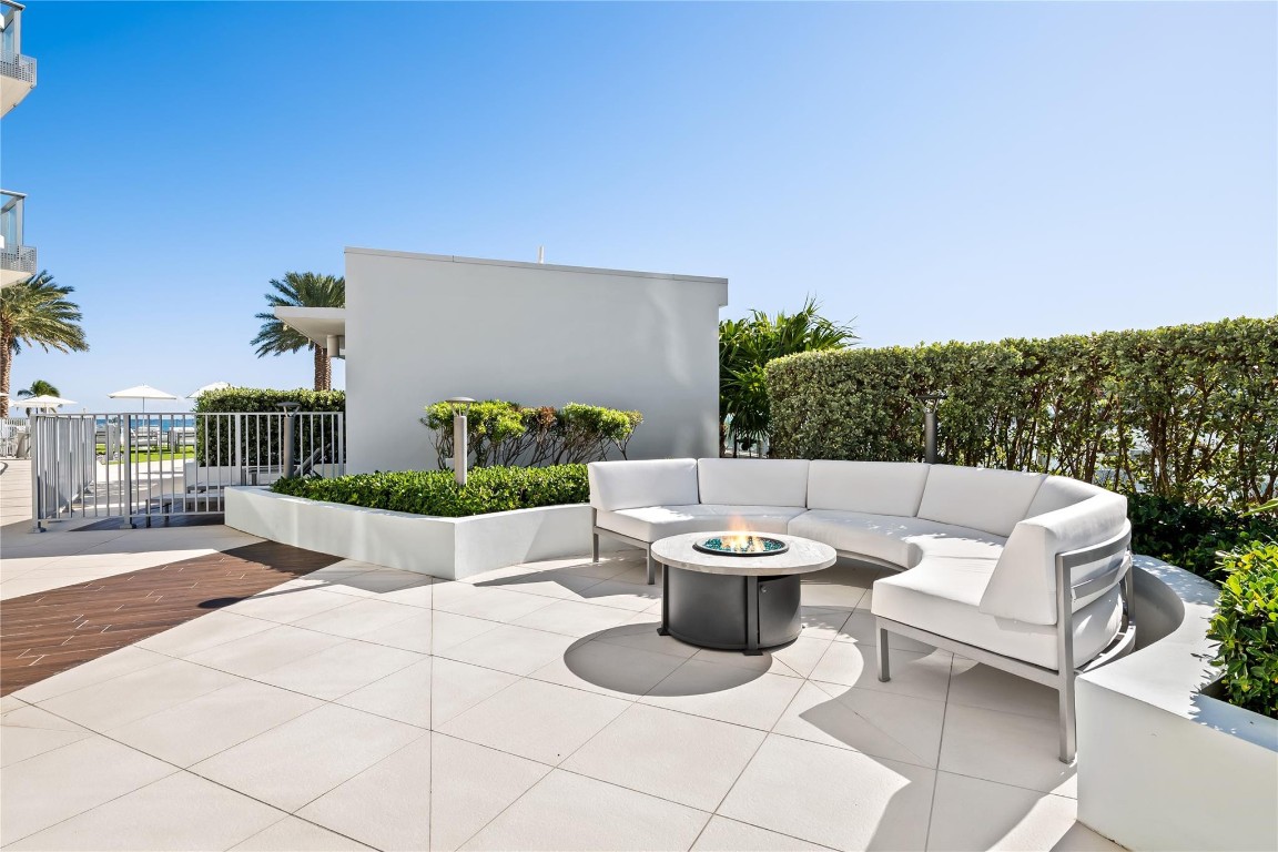 701 N Beach Blvd 1003