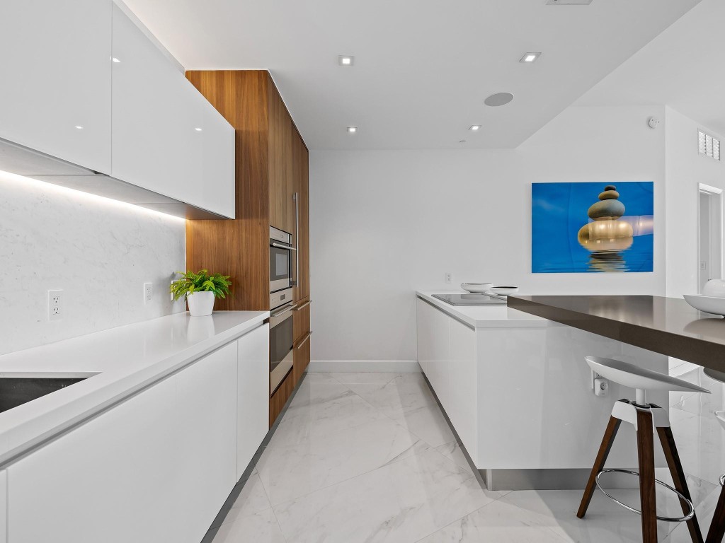 701 N Beach Blvd 1003