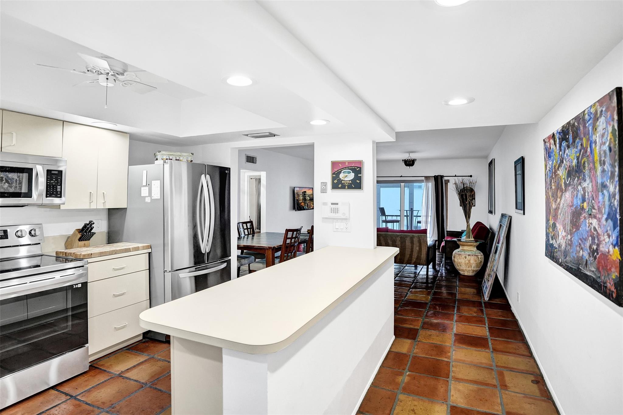 1212 SE 2nd Ct 201