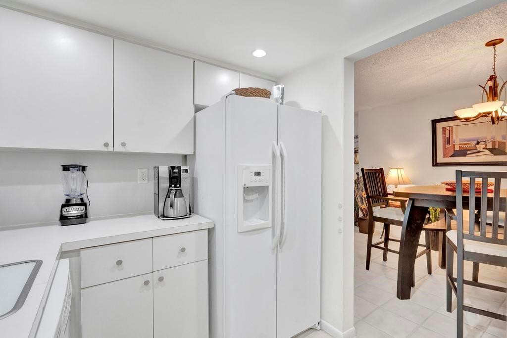 4620 Bougainvilla Dr 2