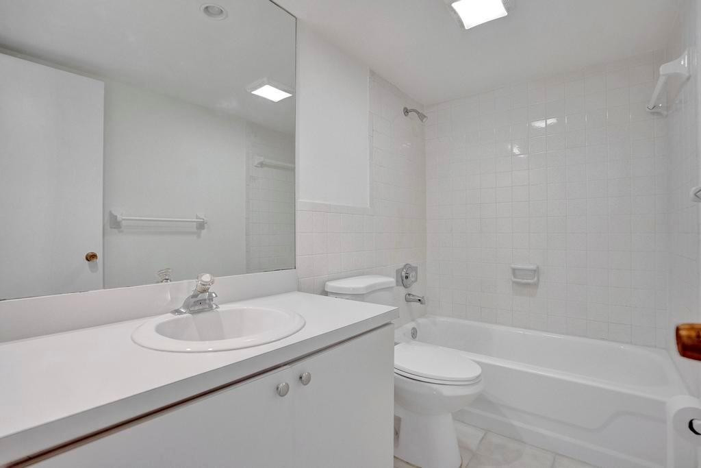 4620 Bougainvilla Dr 2