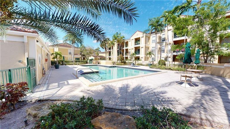 833 Riverside Dr 824