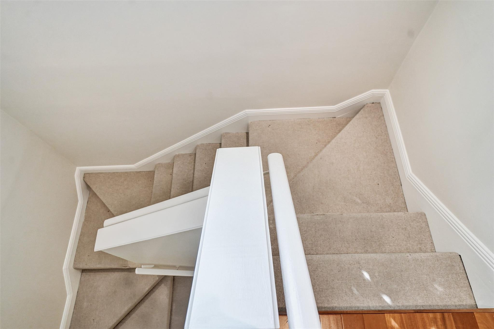 1108 N RIO VISTA BL