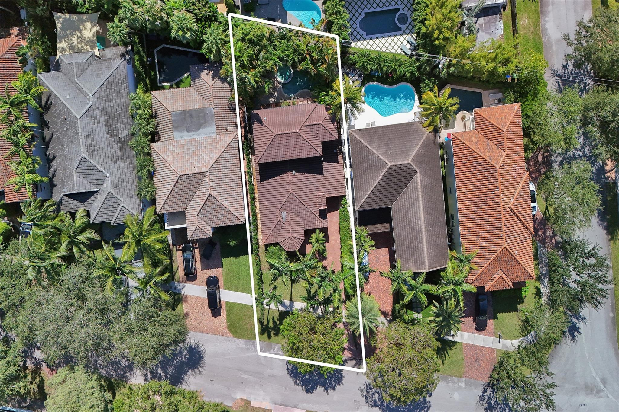 1108 N RIO VISTA BL