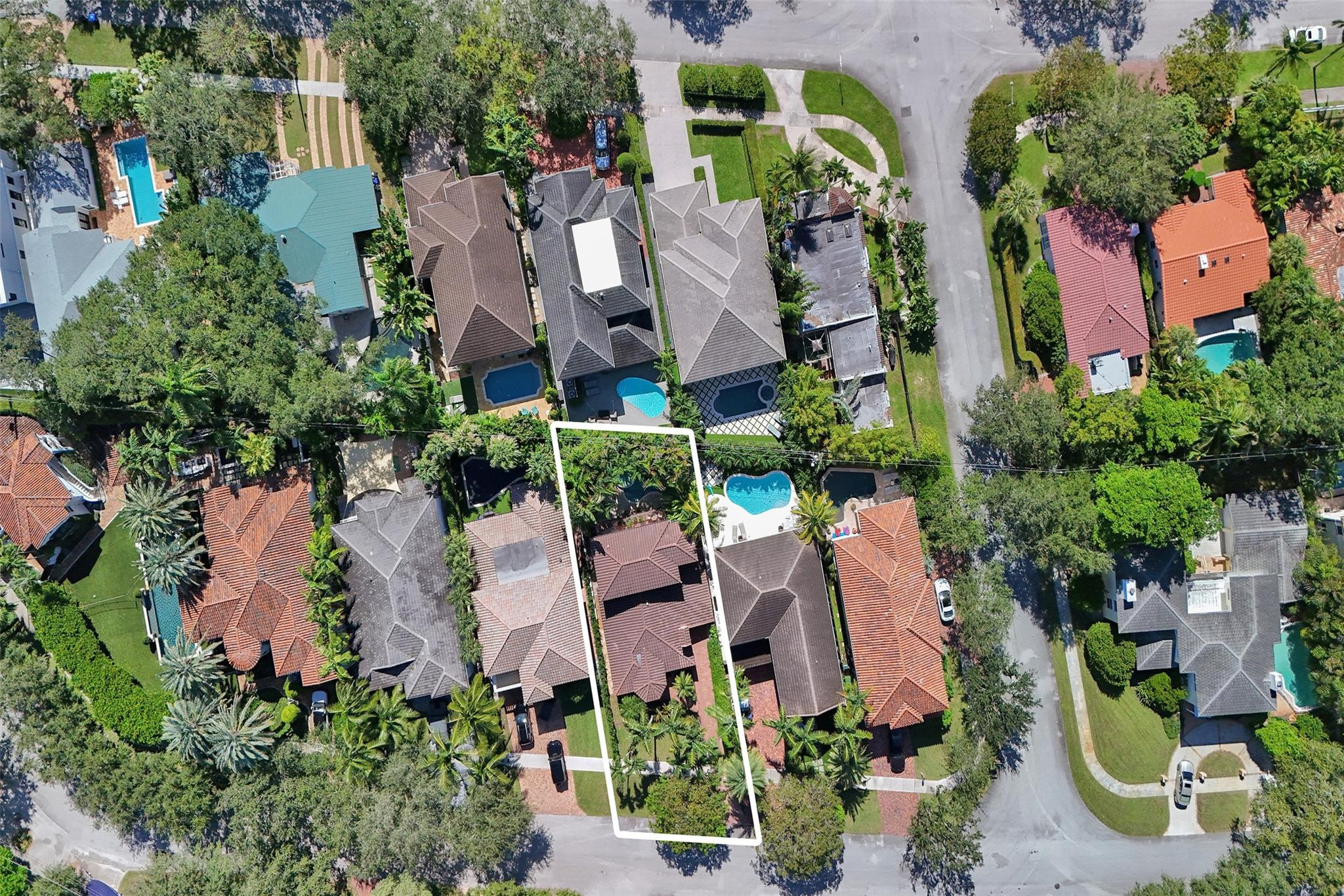 1108 N RIO VISTA BL