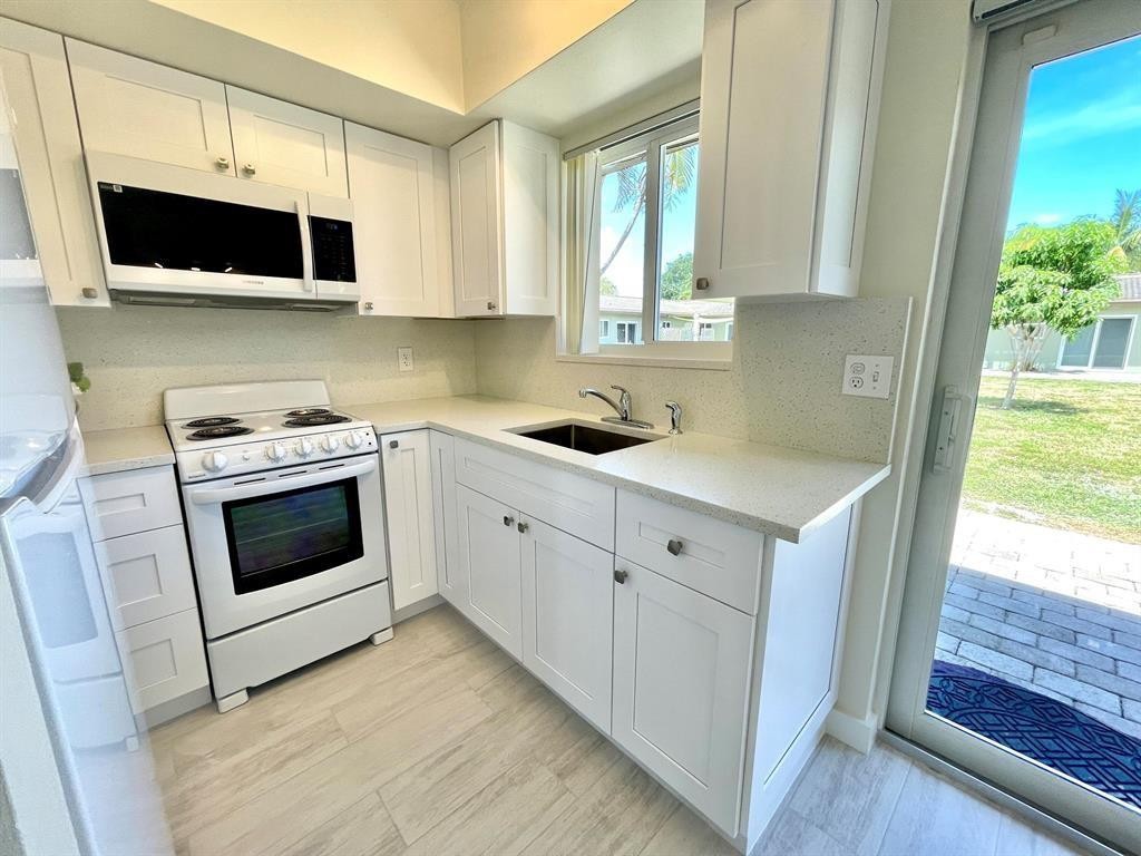 2160 NE 44th Street G