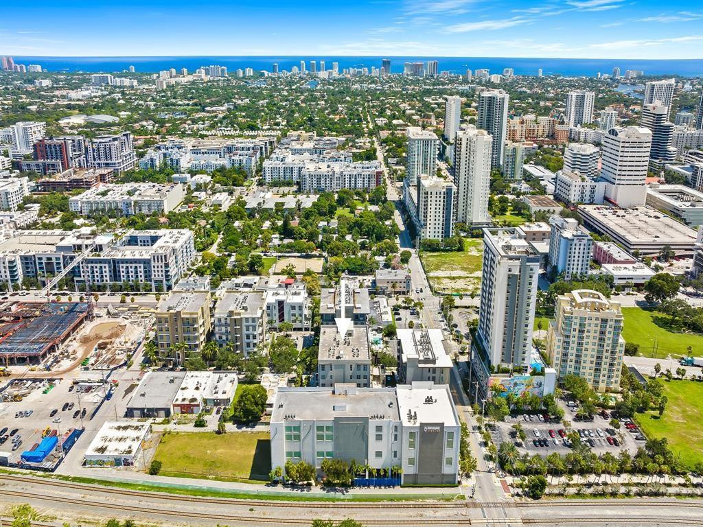 411 NW 1st Ave 405