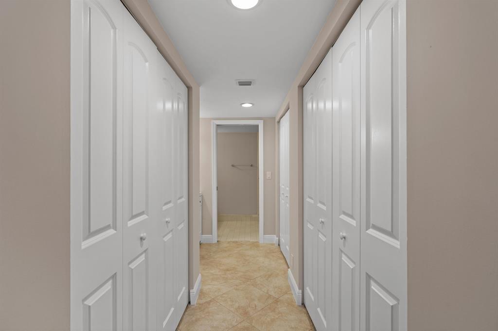 9755 Westview Dr 1211