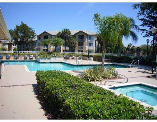 9755 Westview Dr 1211