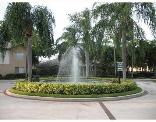 9755 Westview Dr 1211