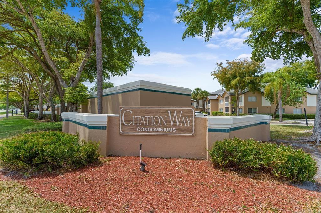 9755 Westview Dr 1211