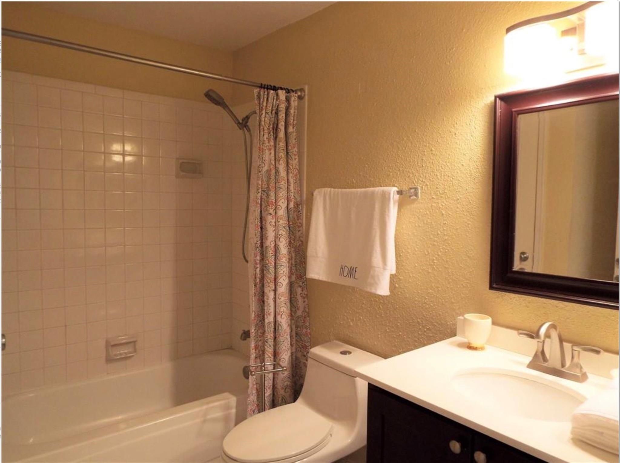 833 Riverside Dr 824