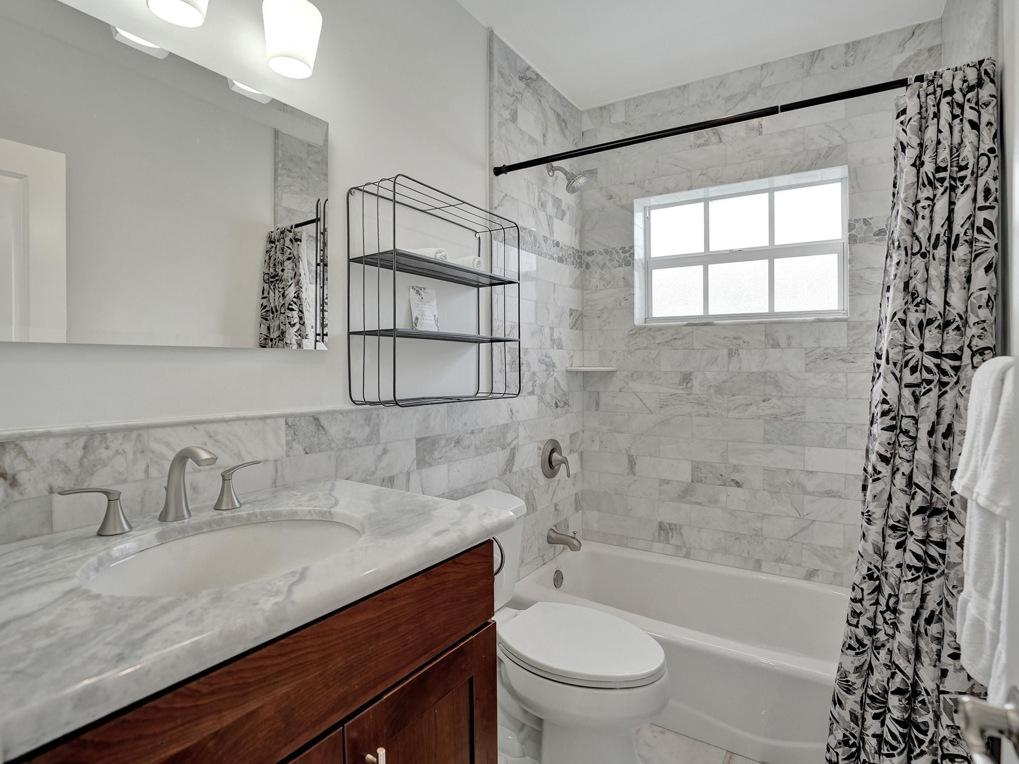 650 SE 5th Terrace