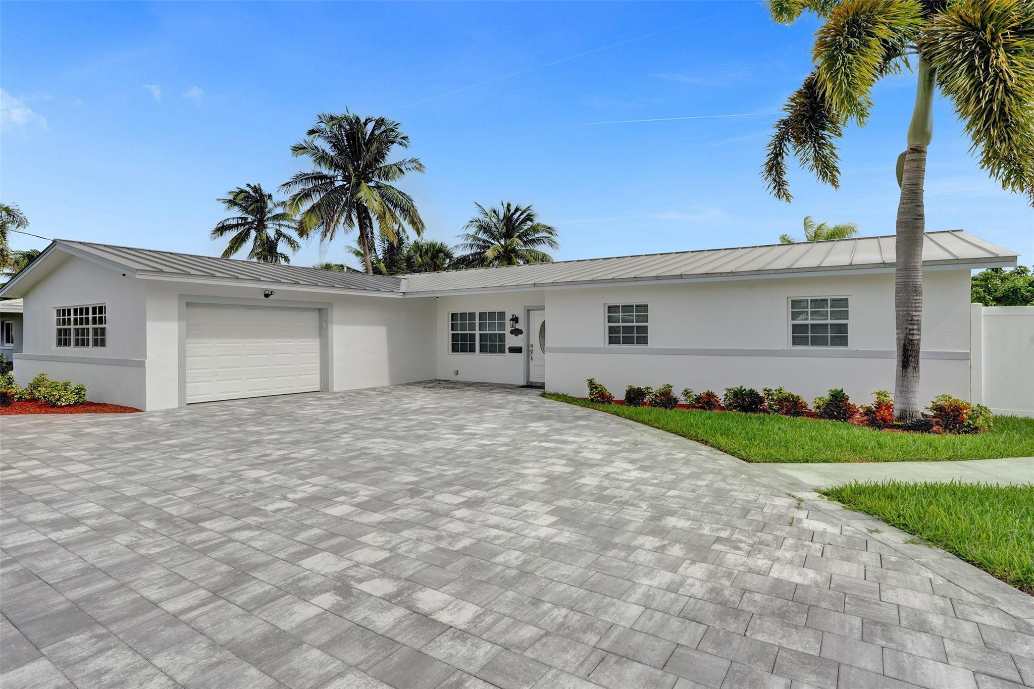 650 SE 5th Terrace