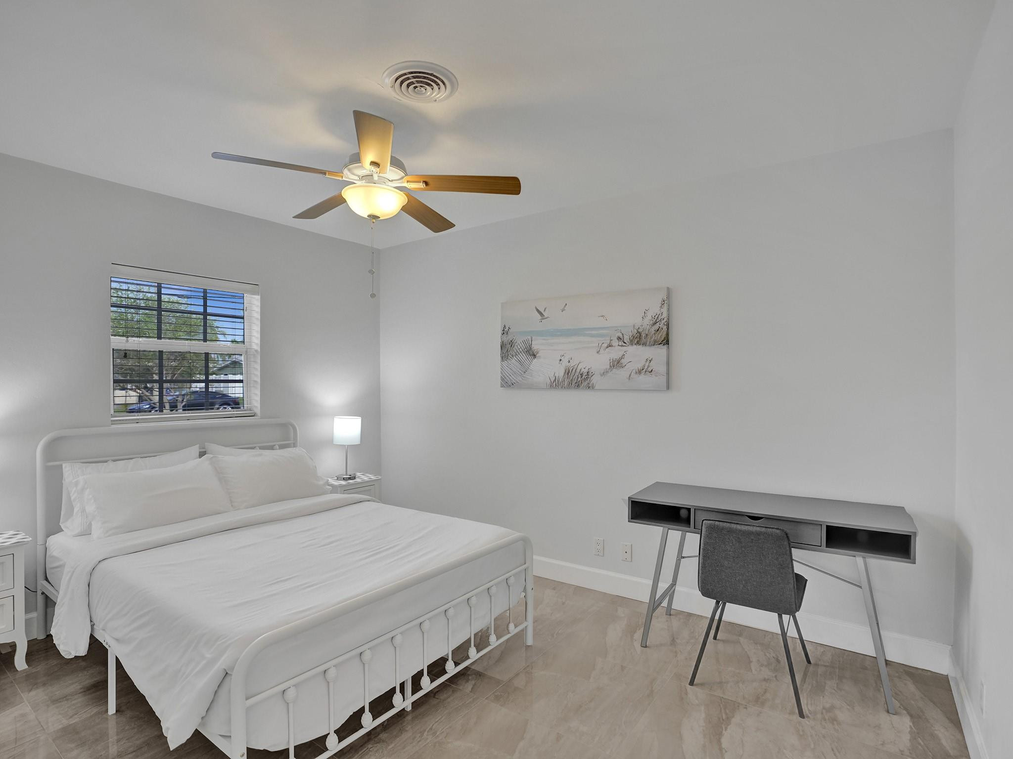 650 SE 5th Terrace