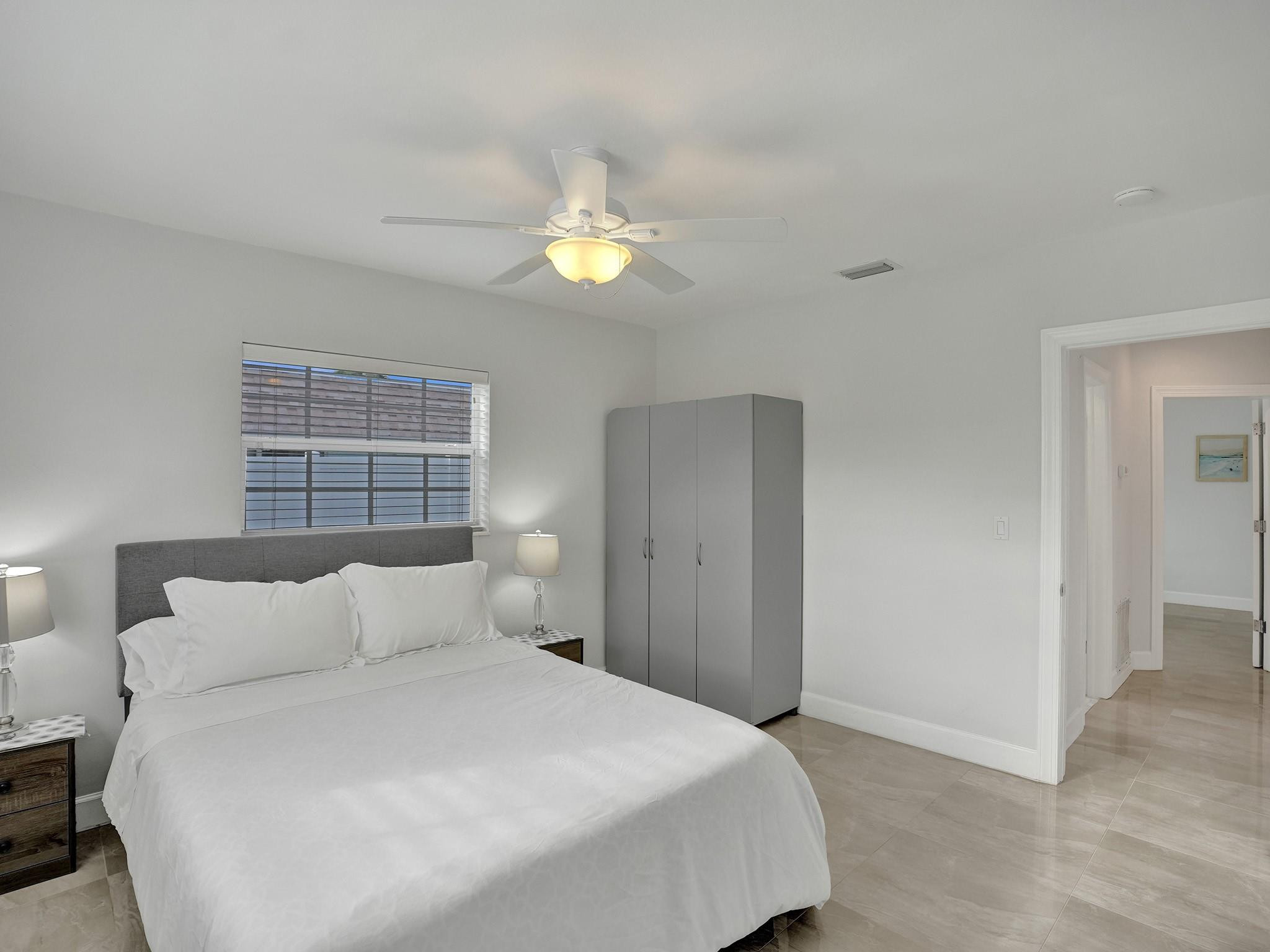 650 SE 5th Terrace