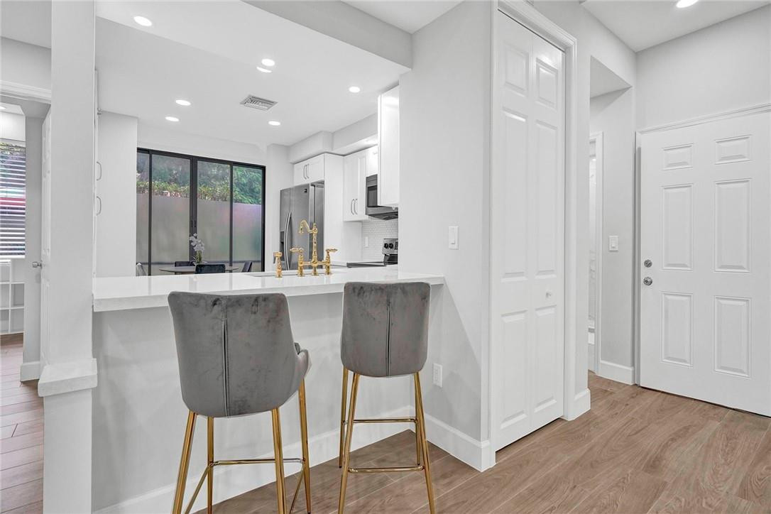 7484 La Paz Blvd 101