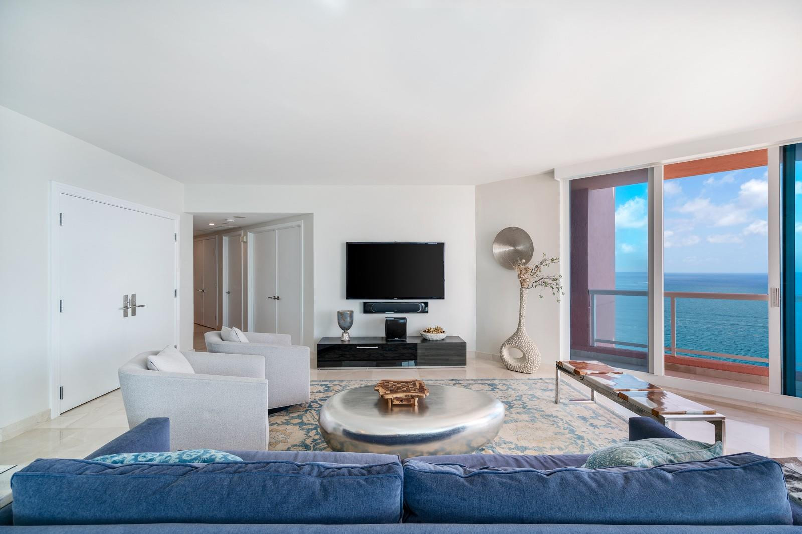 2110 N Ocean Blvd 22B