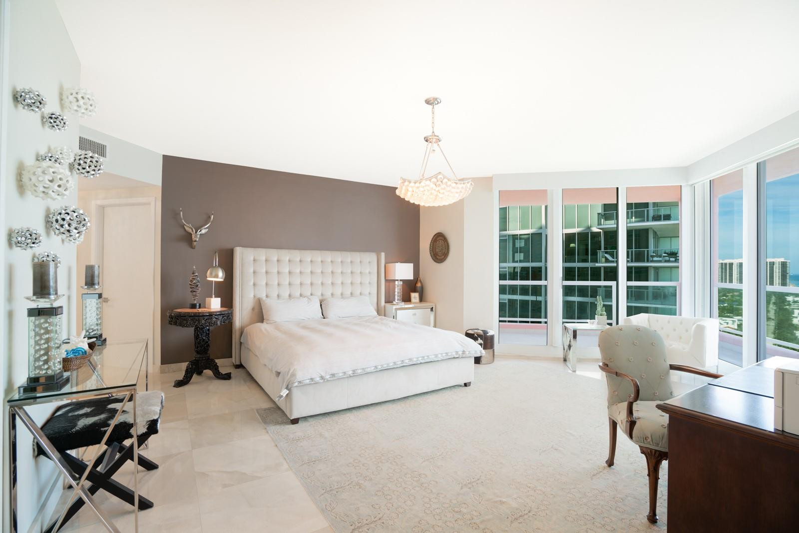 2110 N Ocean Blvd 22B