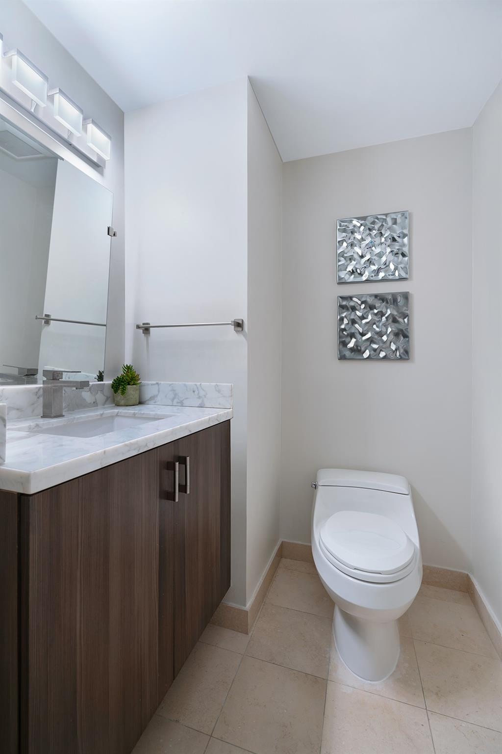 2110 N Ocean Blvd 22B