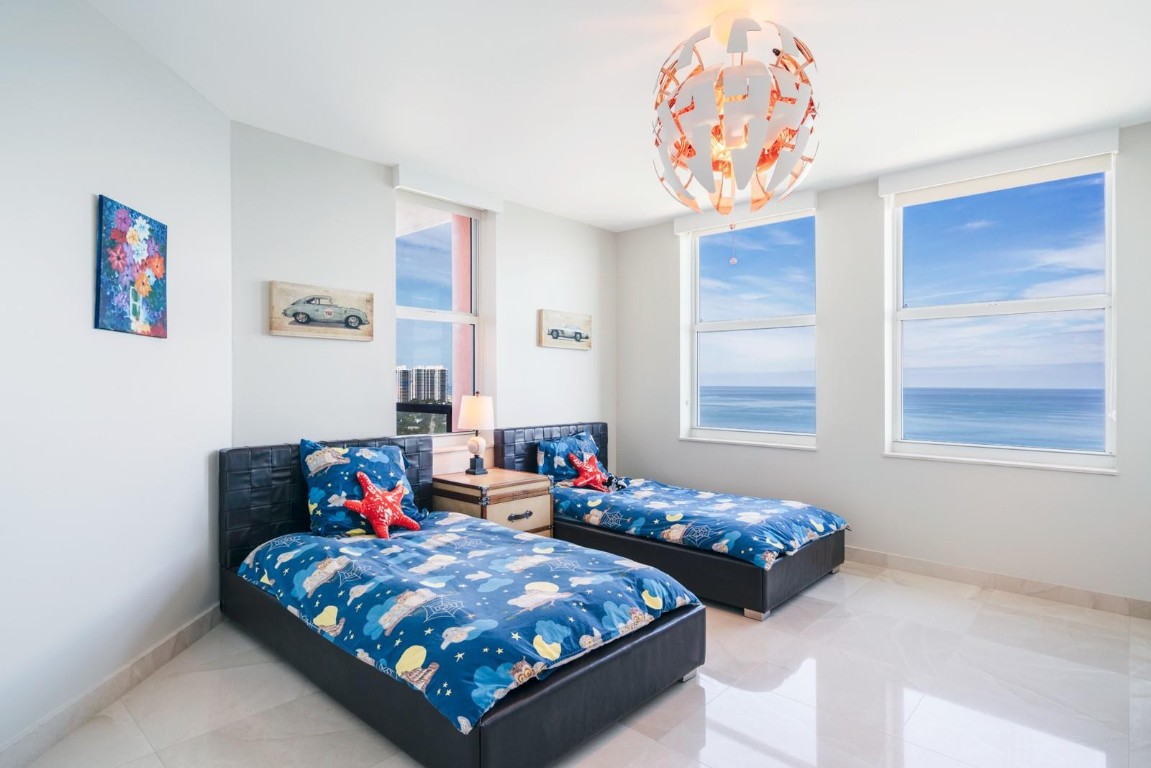 2110 N Ocean Blvd 22B