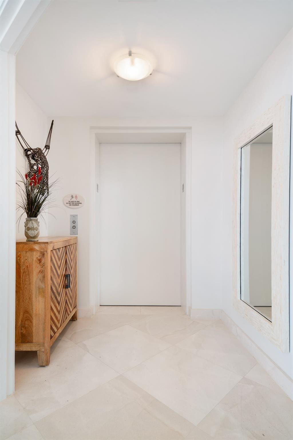 2110 N Ocean Blvd 22B