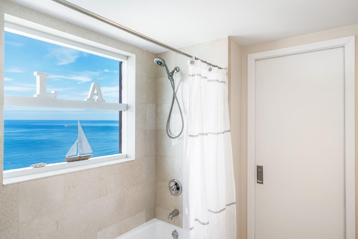 2110 N Ocean Blvd 22B