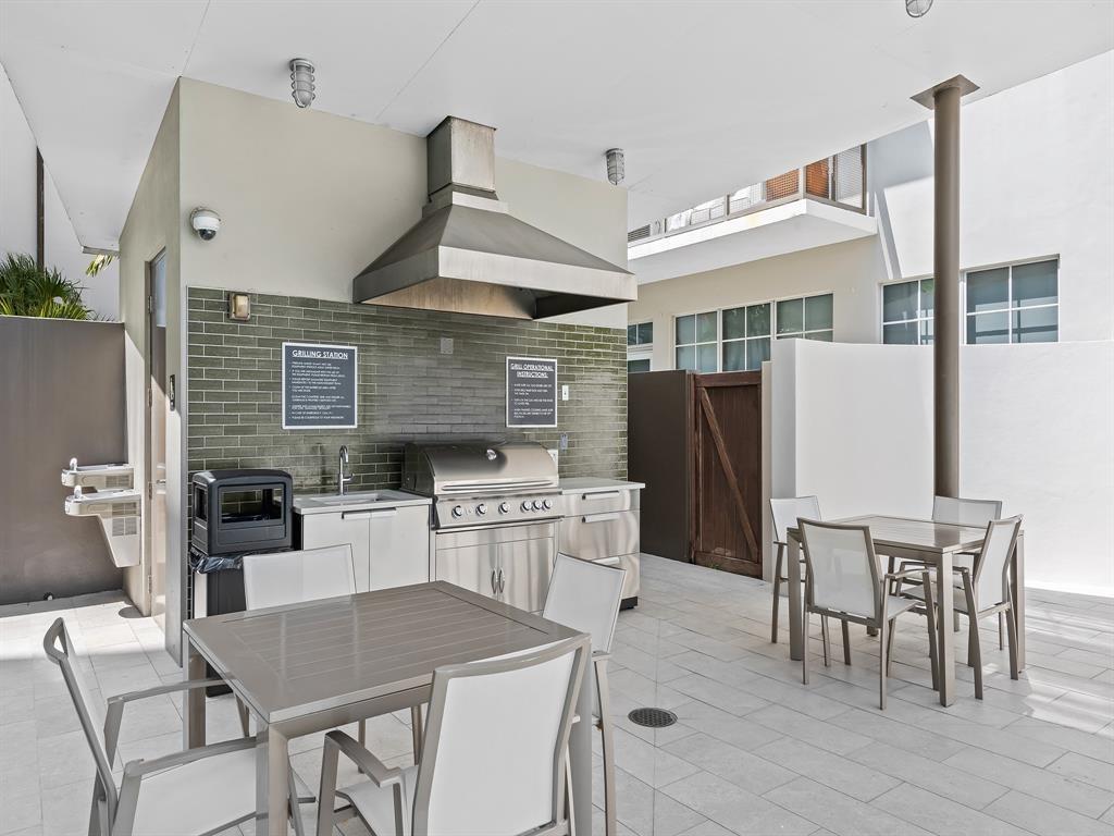 411 NW 1st Ave 405