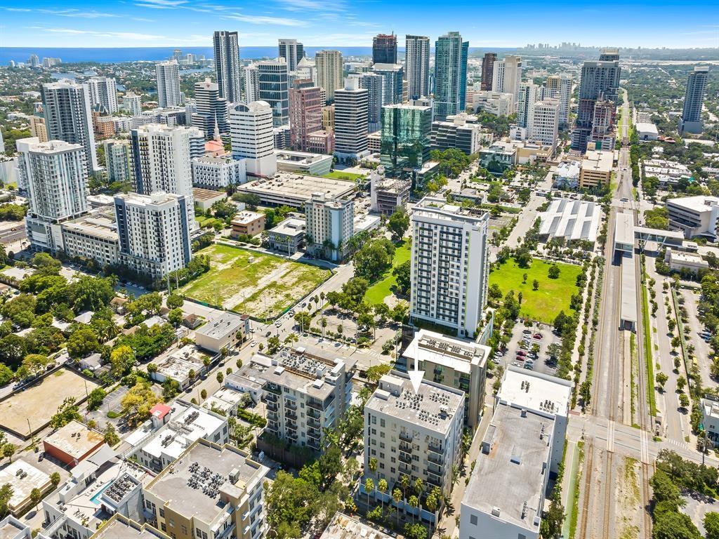 411 NW 1st Ave 405
