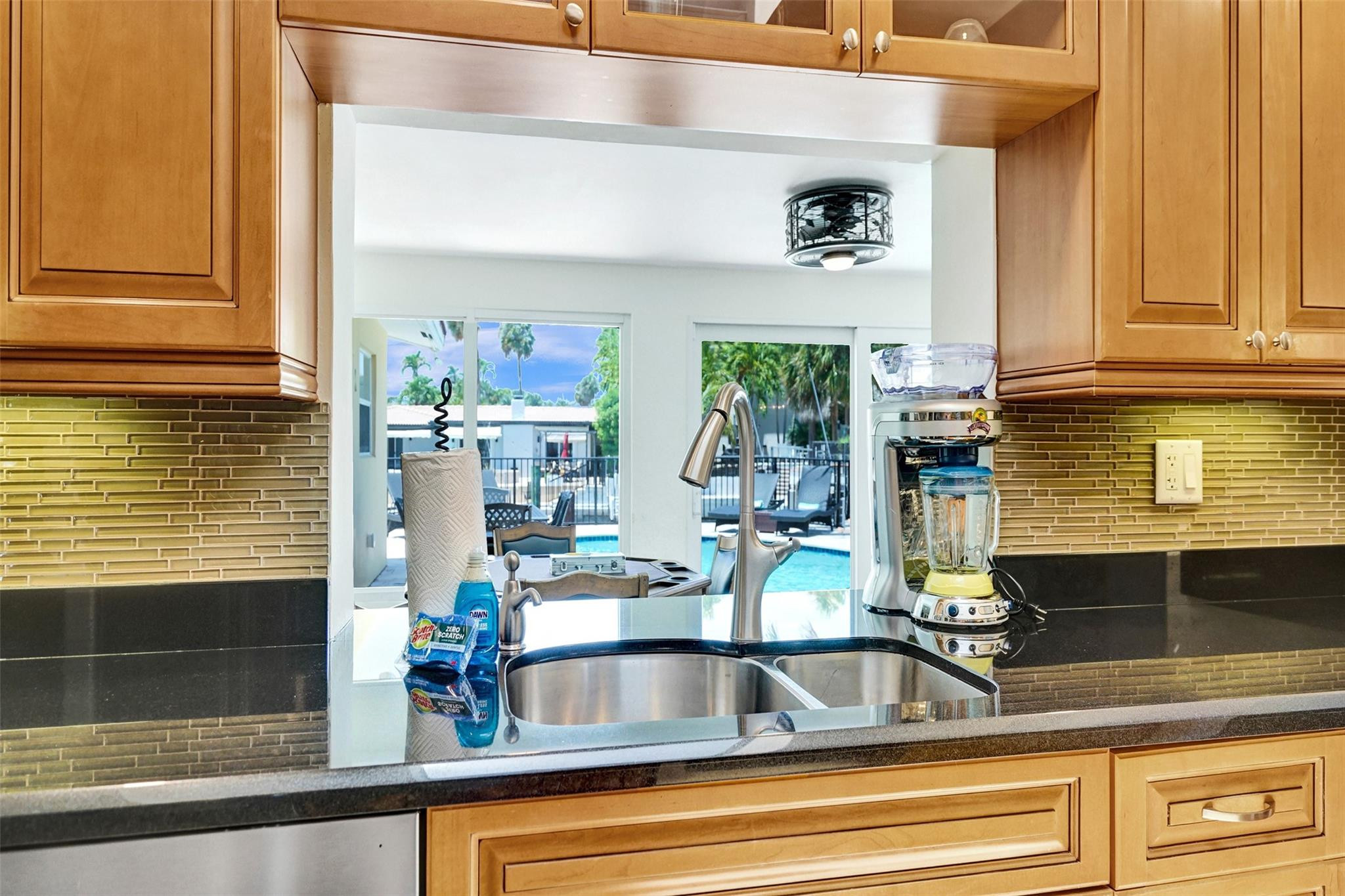 2051 CORAL REEF DR