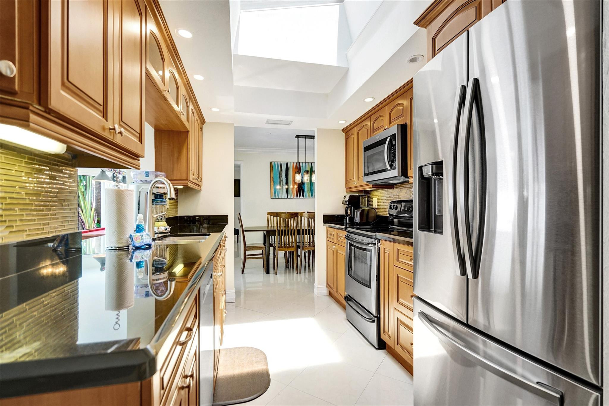 2051 CORAL REEF DR