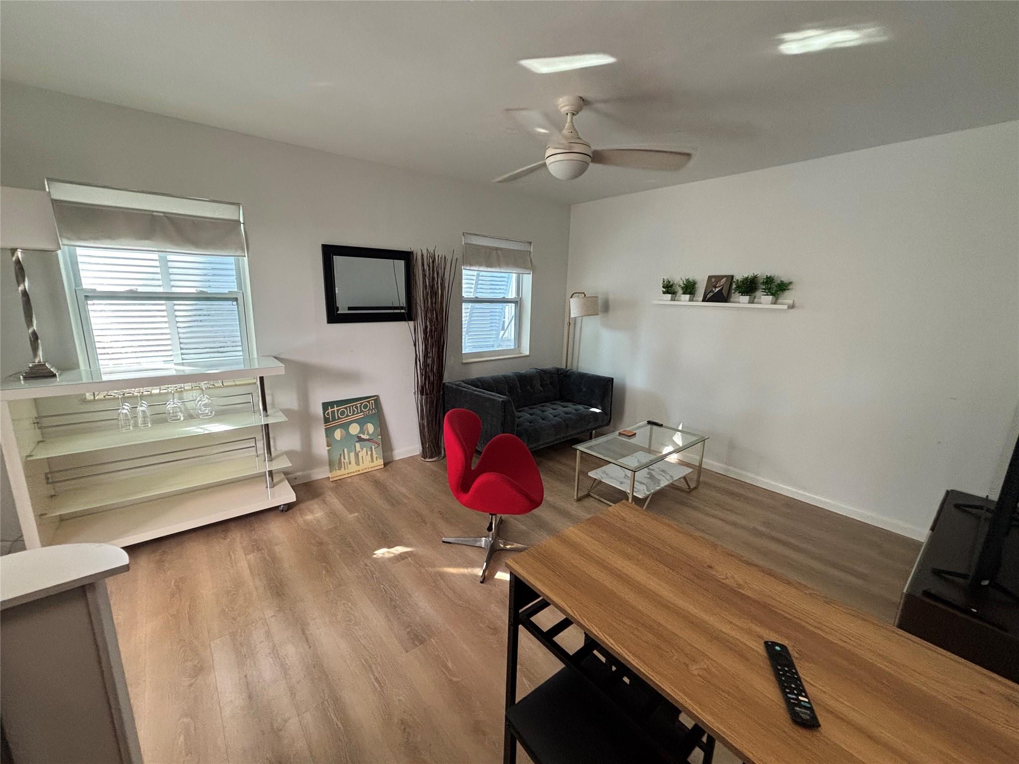 1315 SE 2nd St REAR EAST