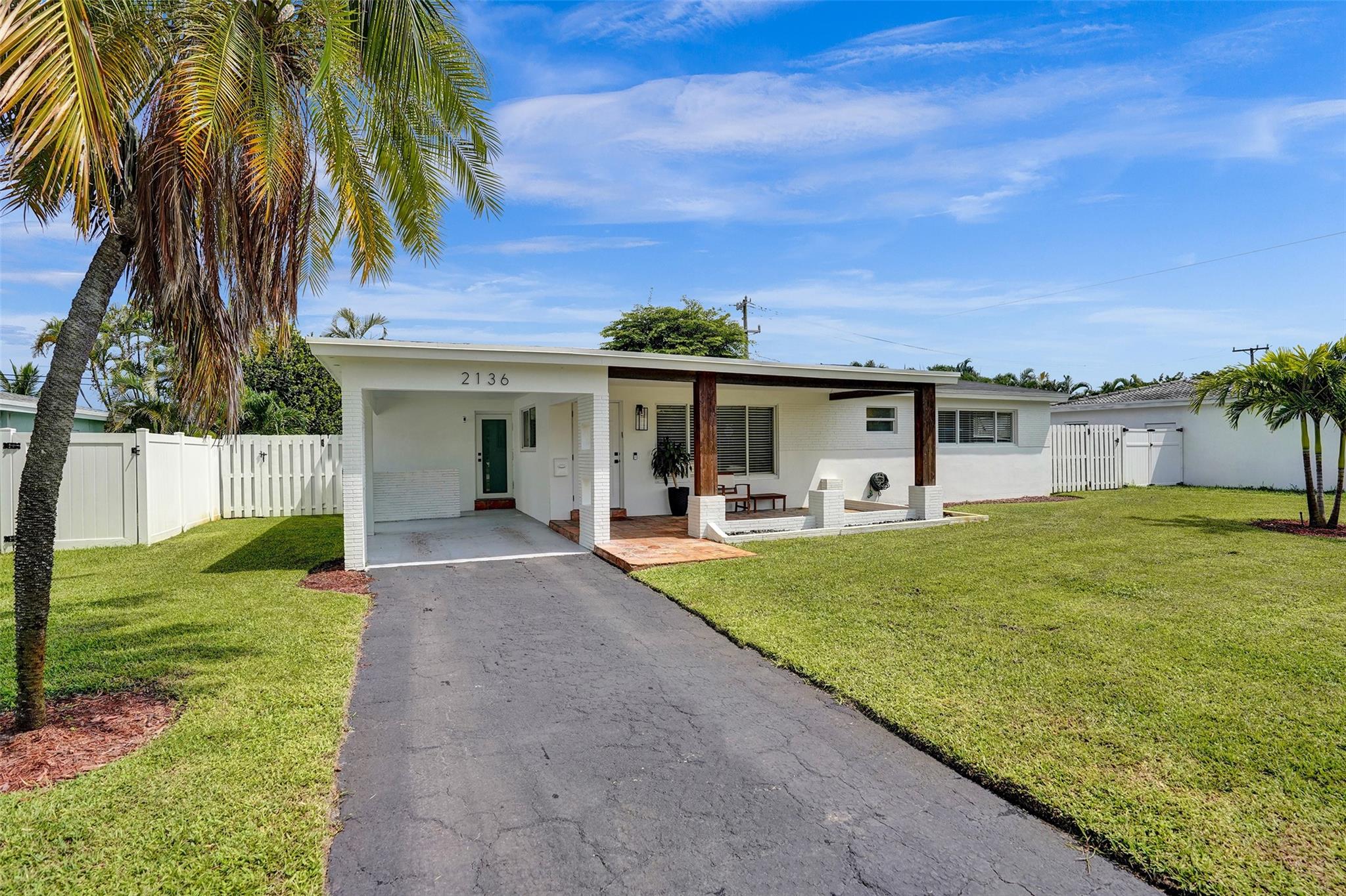 2136 NE 3rd Way