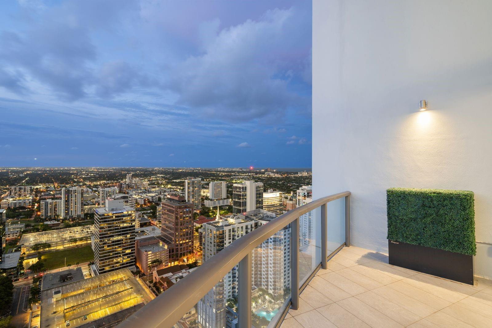 100 E Las Olas Blvd 4603