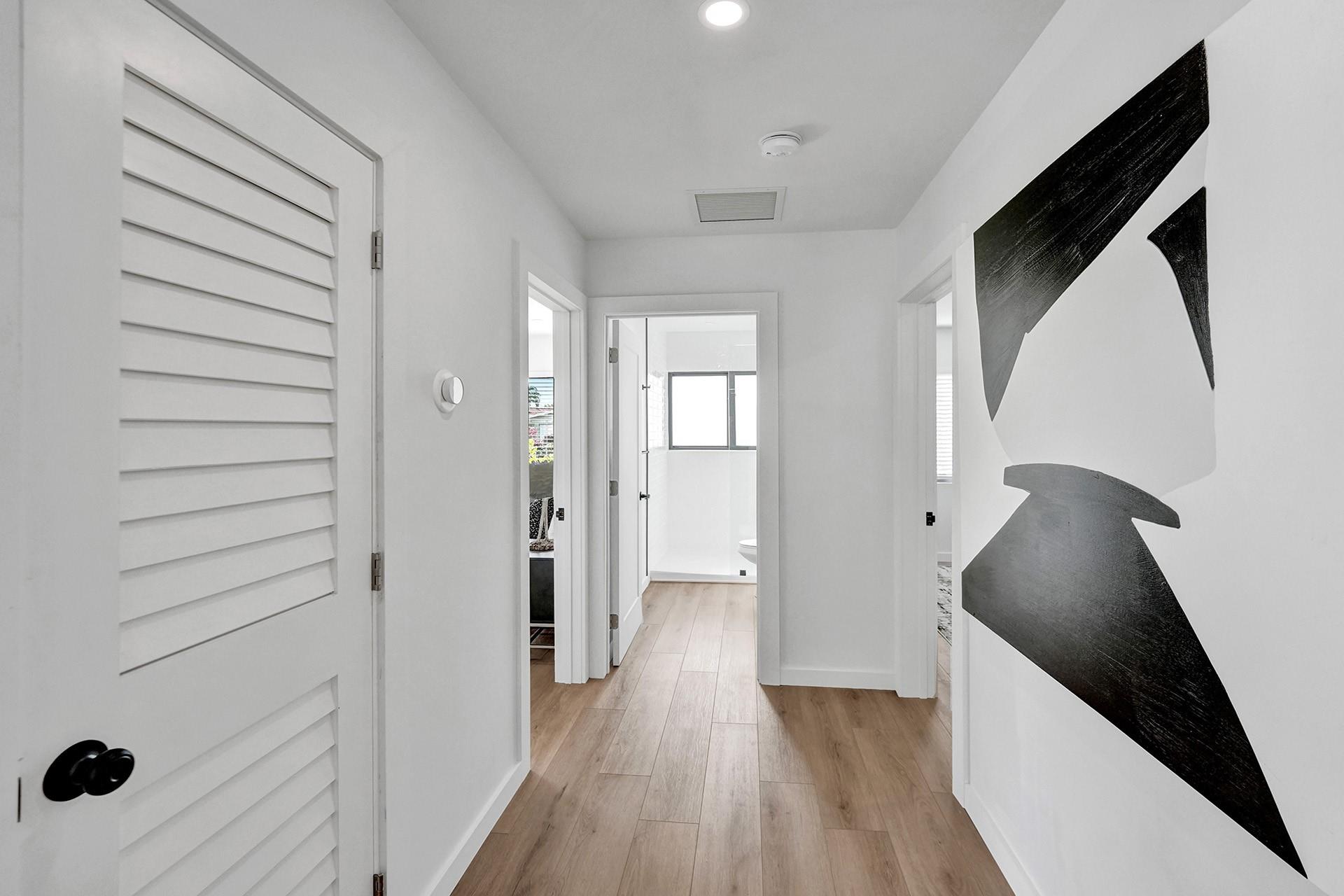 5501 NE 18th Ter