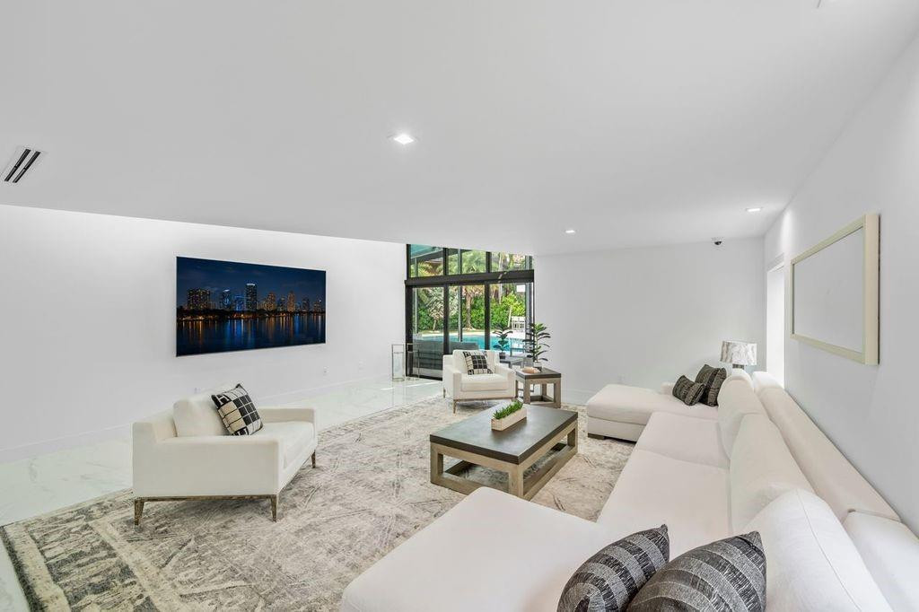 19 Gatehouse Rd