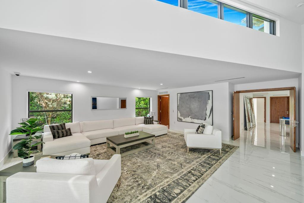 19 Gatehouse Rd