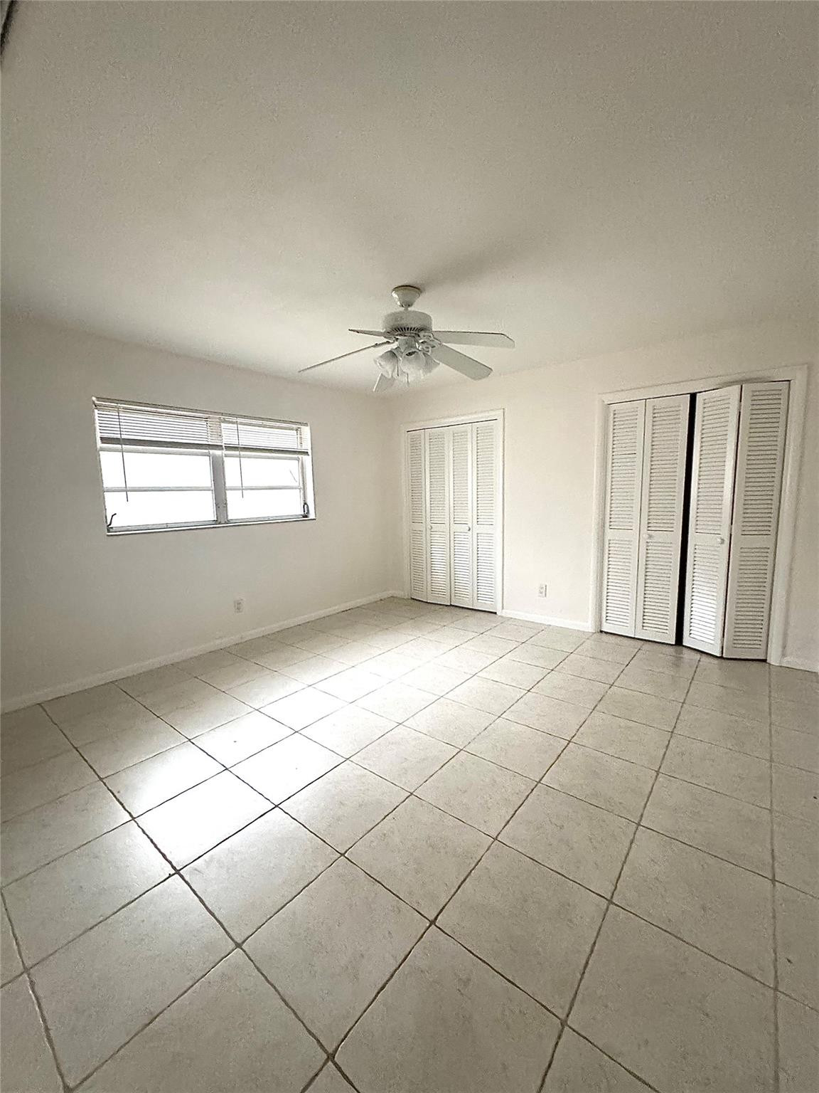 2180 NE 44th St 2