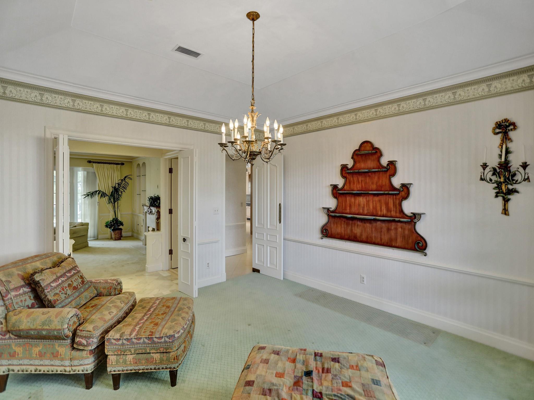 40 Compass Isle