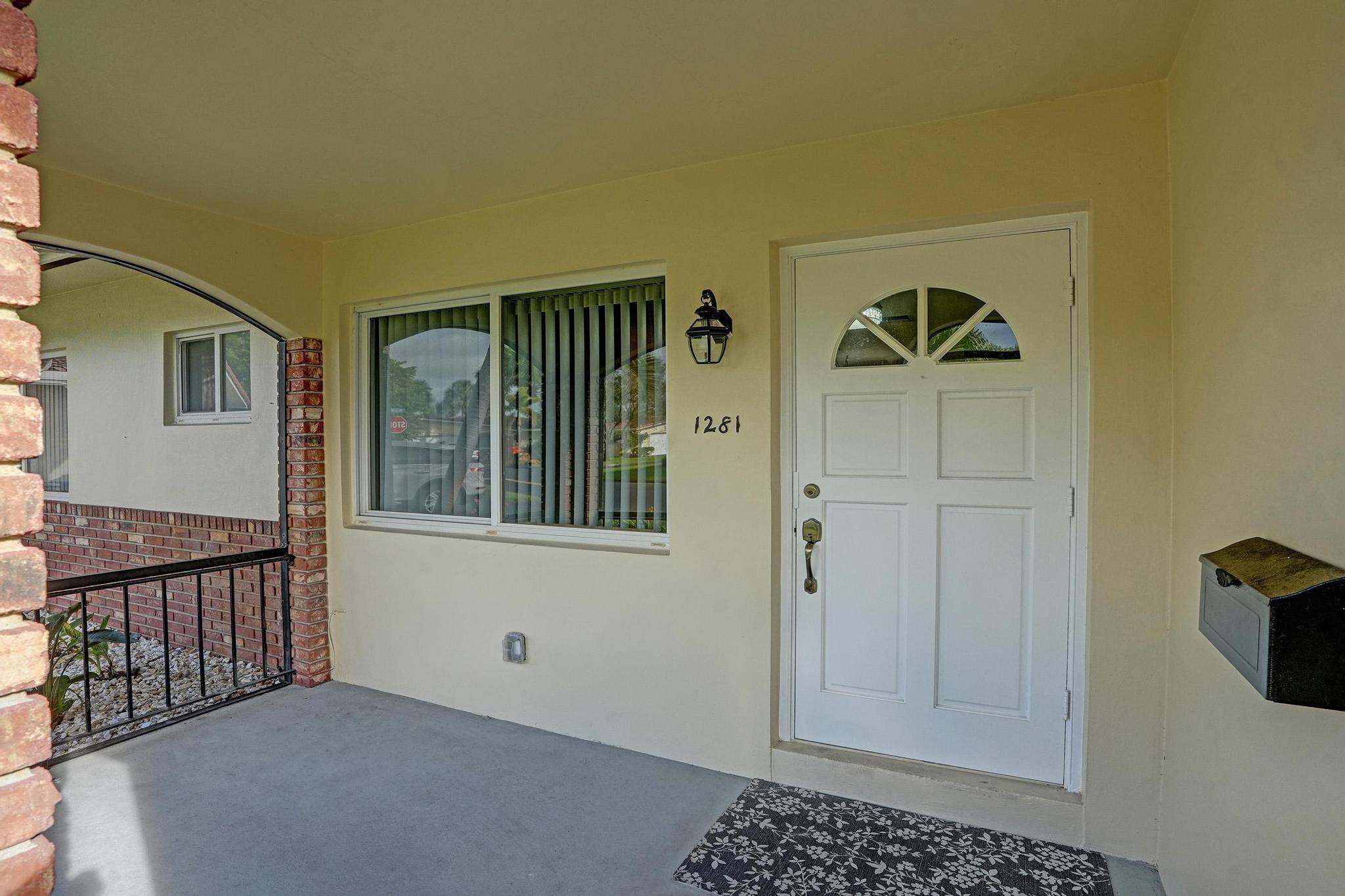 1281 NW 44th St