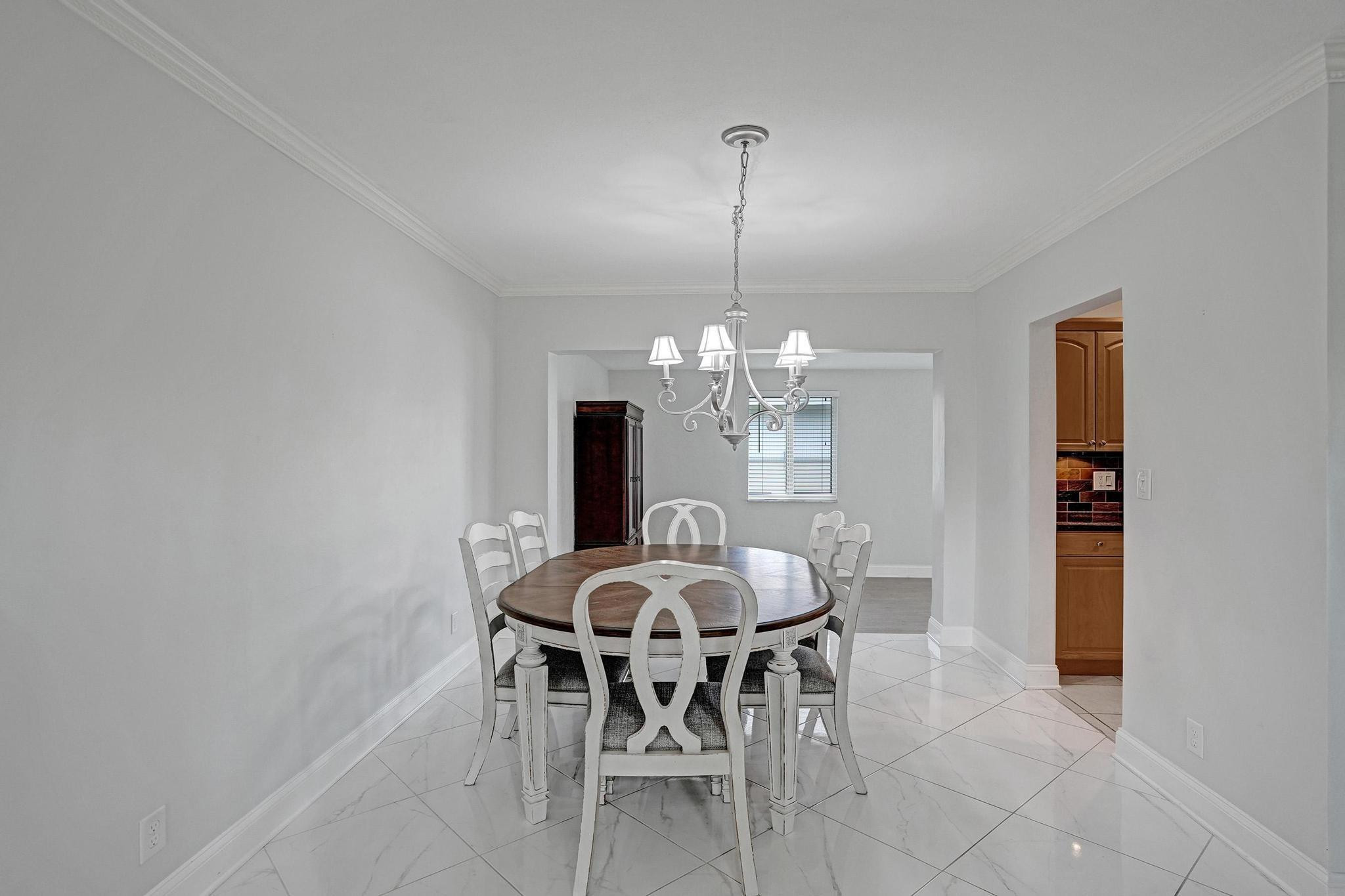 1281 NW 44th St