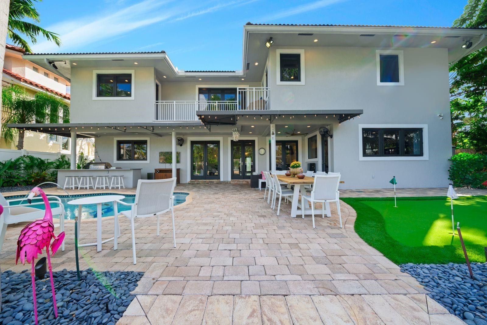 2341 NE 48 CT