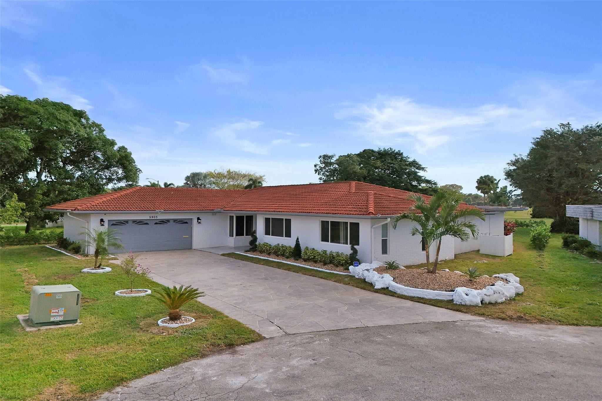 5903 Breadfruit Cir