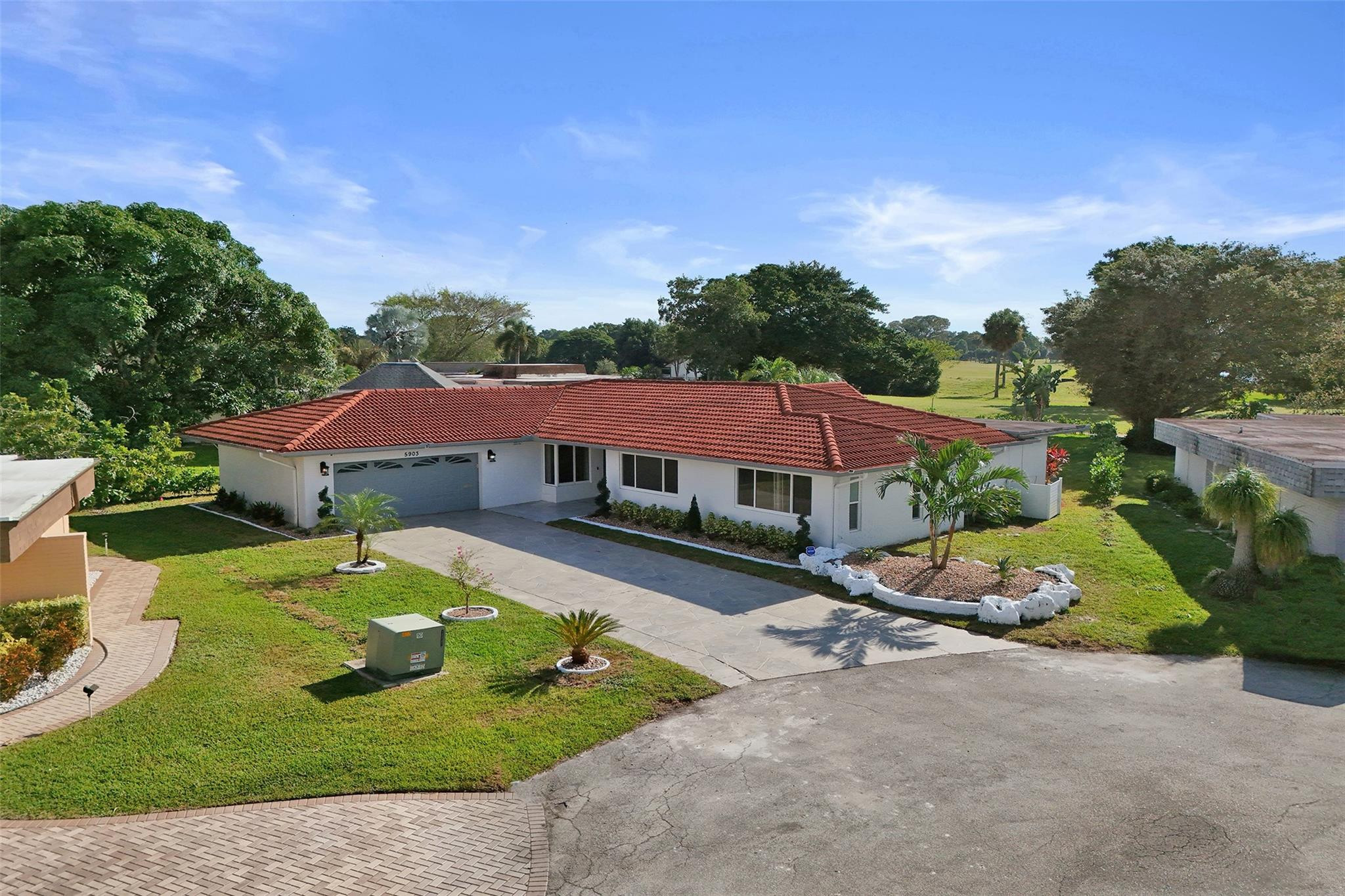 5903 Breadfruit Cir