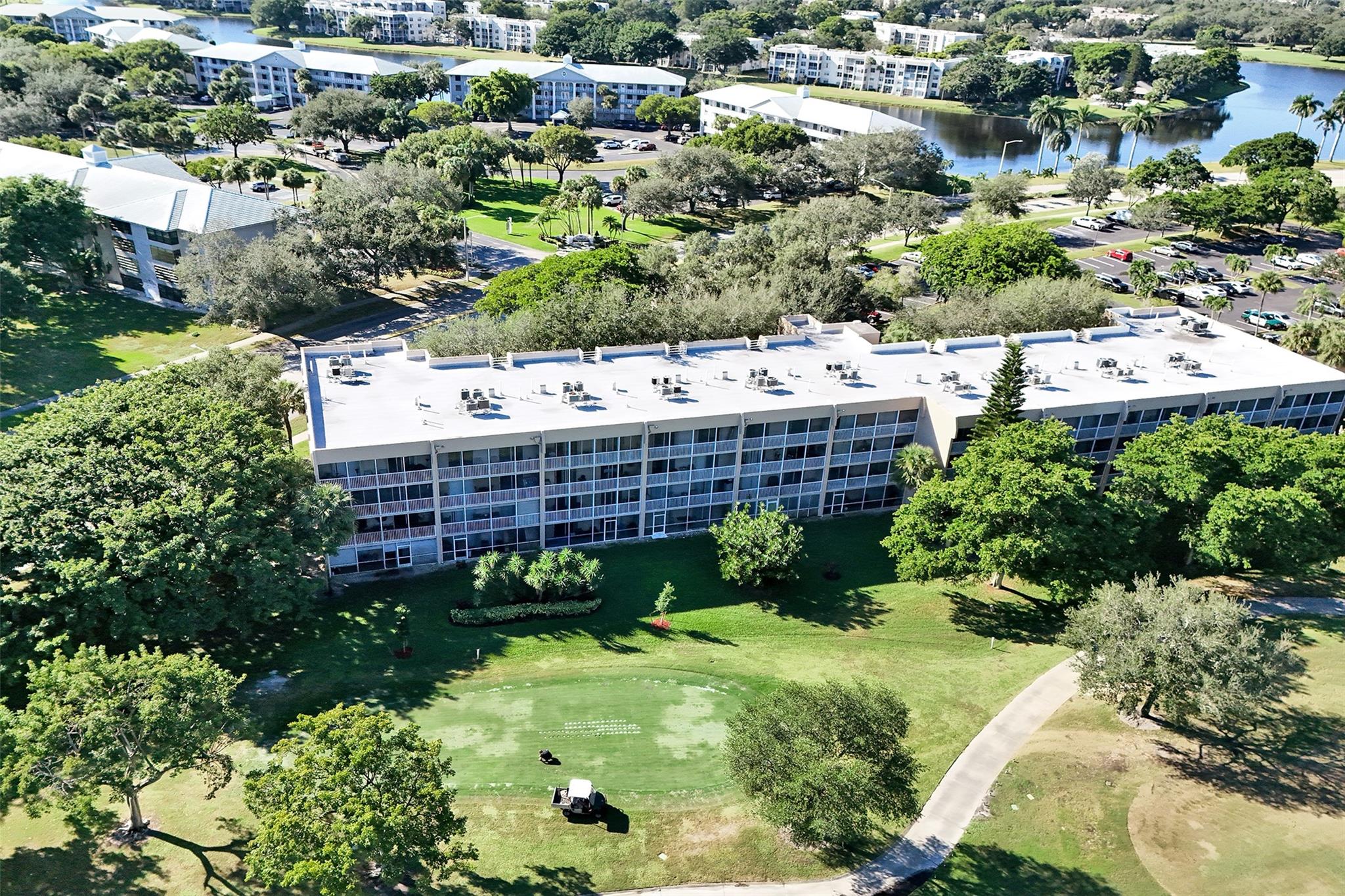 9470 Tangerine Pl 404