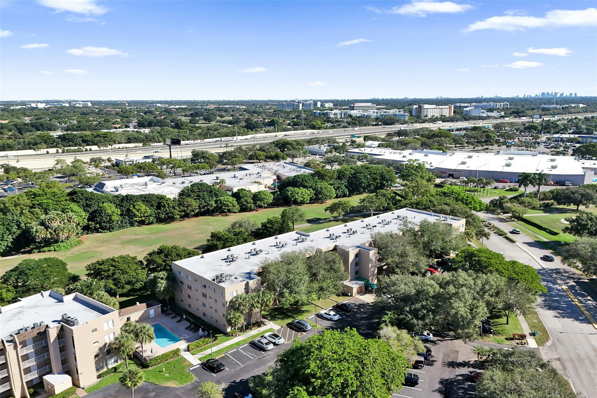 9470 Tangerine Pl 404
